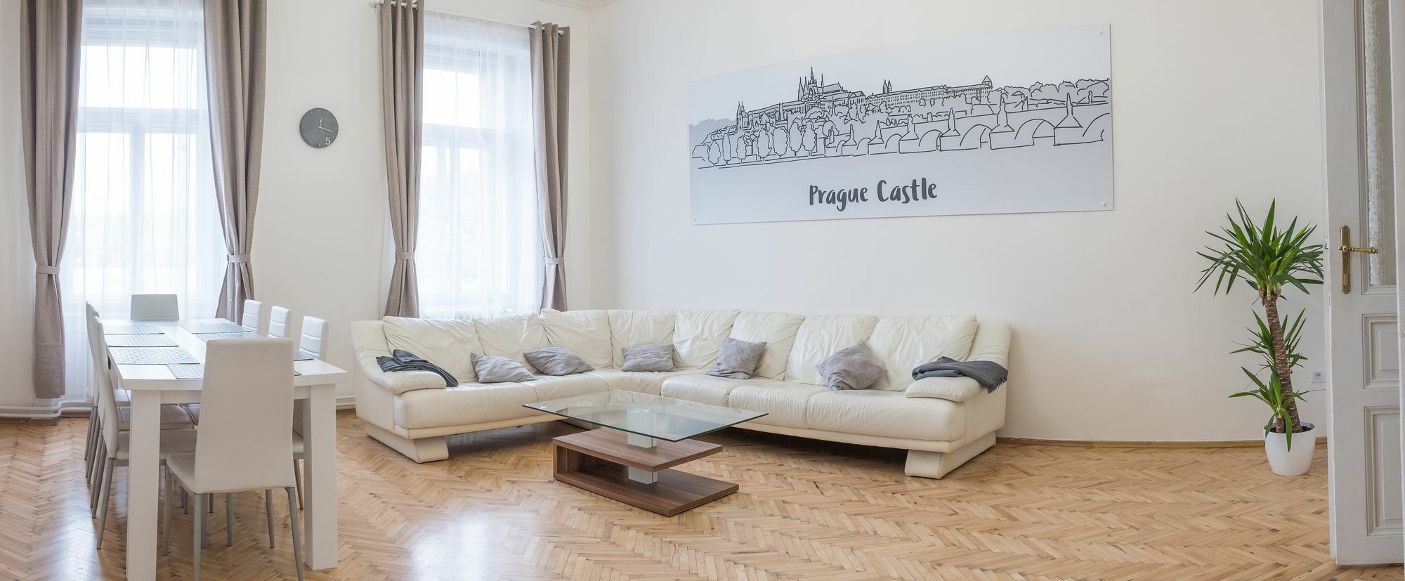 Apartments Resslova By The Dancing House Praga Exterior foto